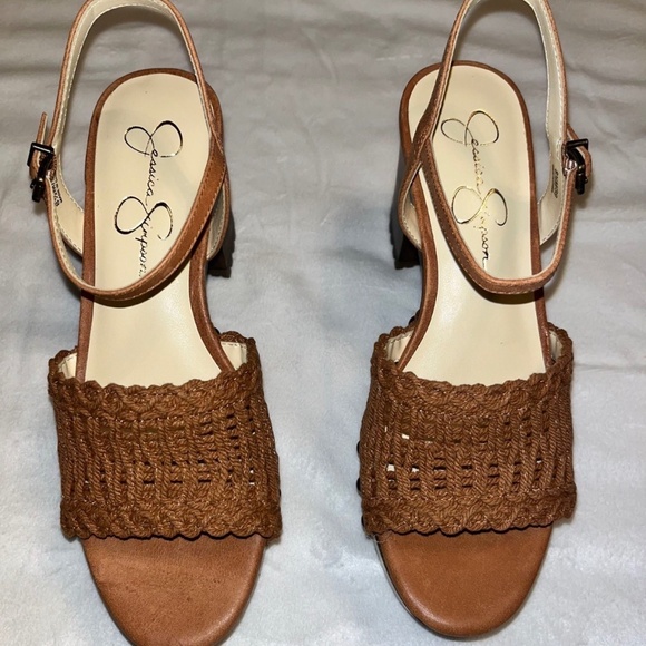 Jessica Simpson Platform Sandal style Heels ABSOLUTELY GORGEOUS!!! Size 8.5 - Picture 5 of 12
